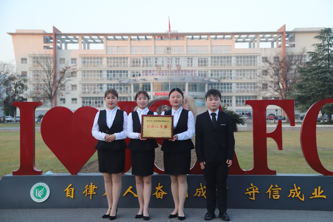 说明: D:\李莉\技能大赛\2021全国技能大赛\新闻照片\IMG_7169.JPG